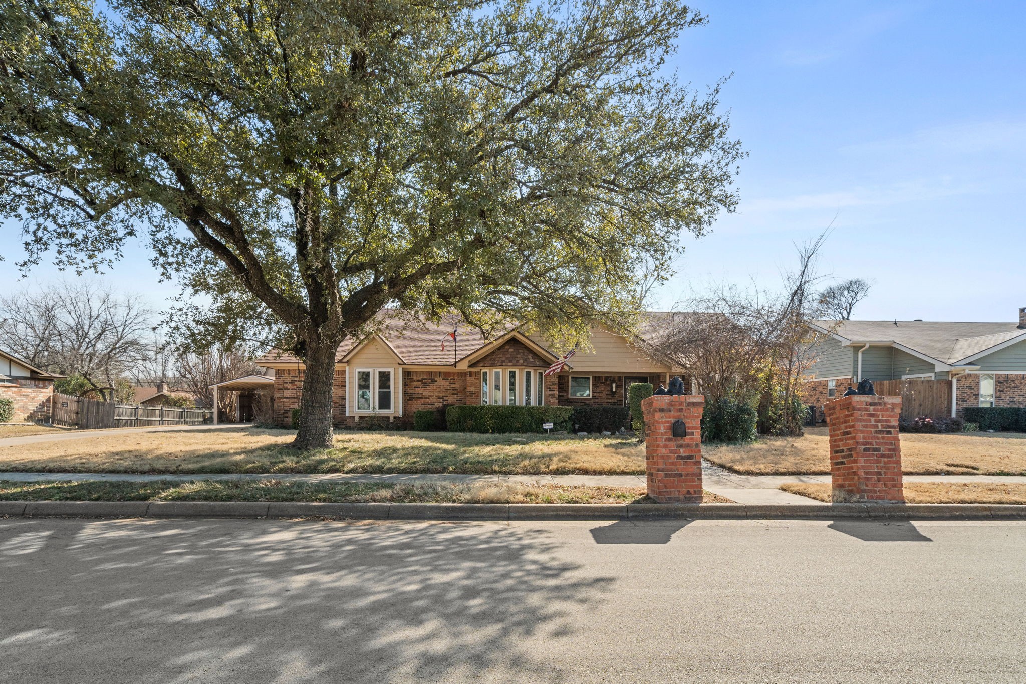 704 Morning Glory Lane Bedford TX 76021