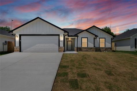 107 Thode Street Whitesboro TX 76273