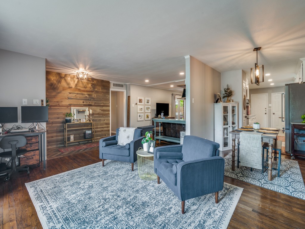 2505 Fenestra Drive Dallas TX 75228