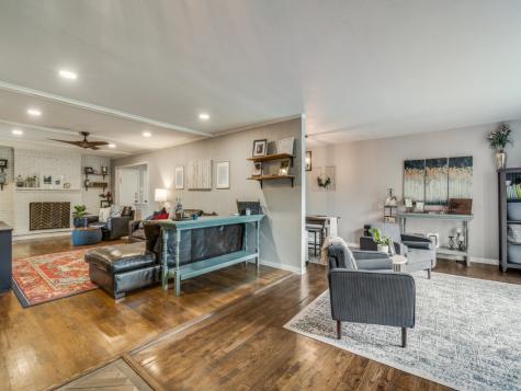 2505 Fenestra Drive Dallas TX 75228