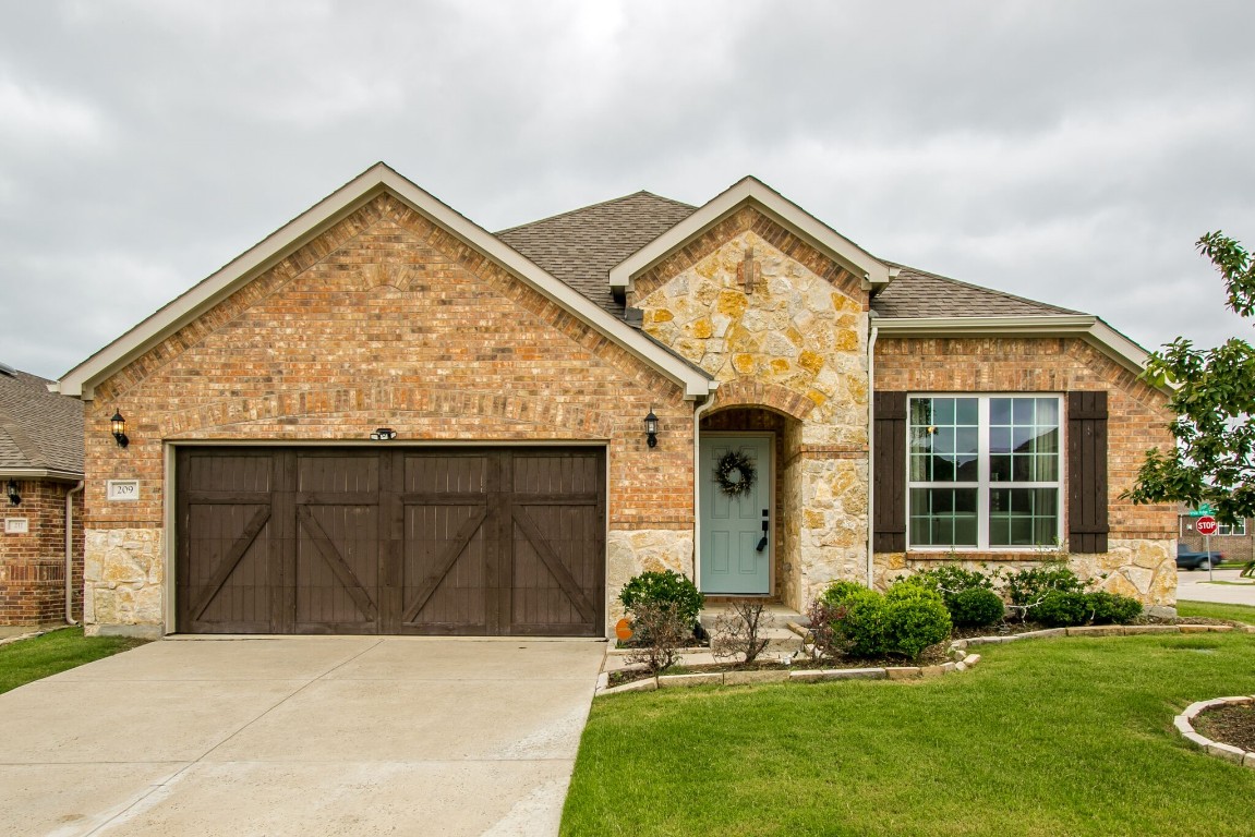 209 Thornberry Drive Lewisville TX 75067