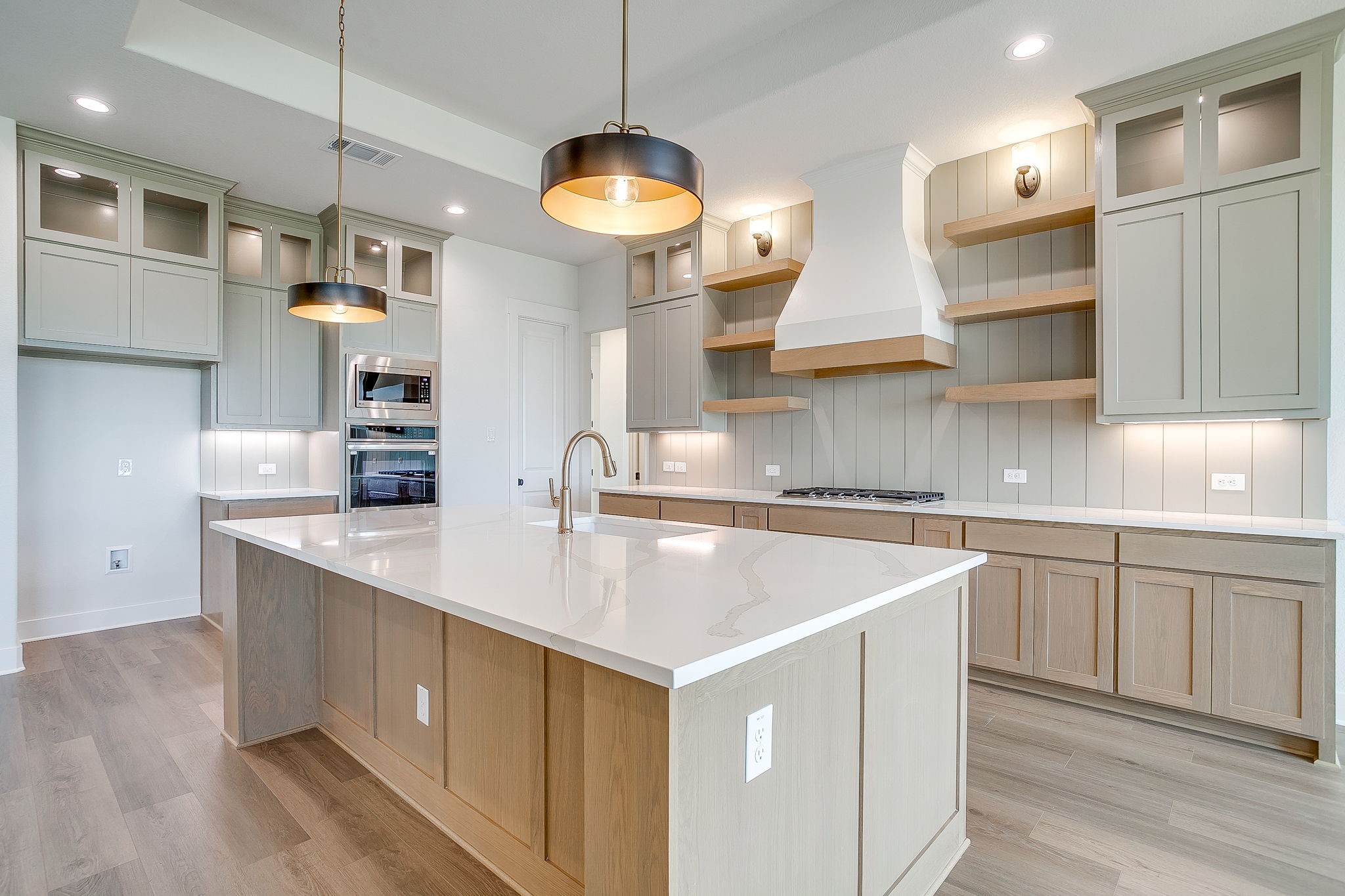 136 Lana Garden Way Waxahachie TX 75165