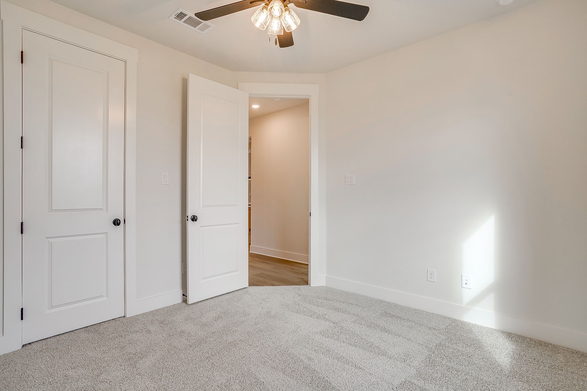 136 Lana Garden Way Waxahachie TX 75165