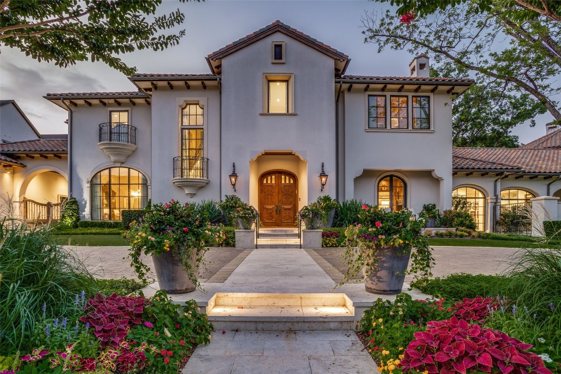 6423 Prestonshire Lane Dallas TX 75225