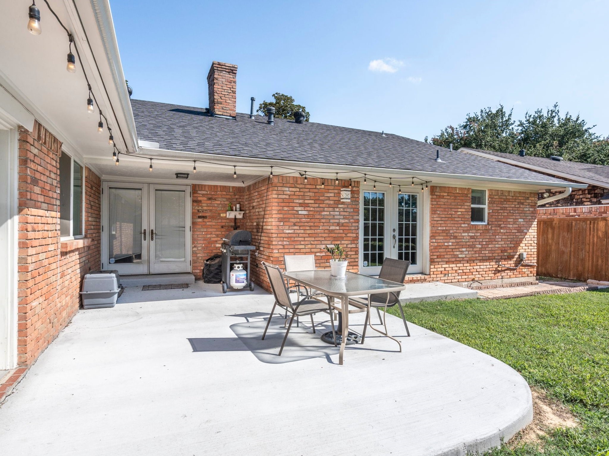 9944 Faircrest Drive Dallas TX 75238
