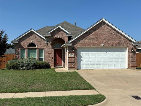 9059 Saranac Trail Fort Worth TX 76118