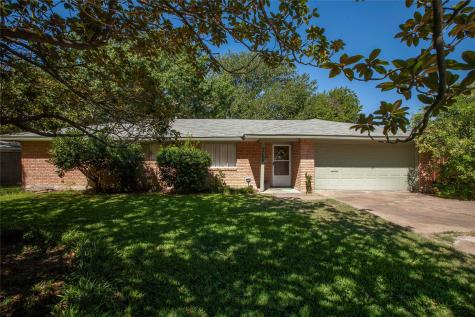 5728 Walla Avenue Fort Worth TX 76133