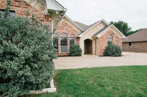 706 W Sherman Drive Aubrey TX 76227