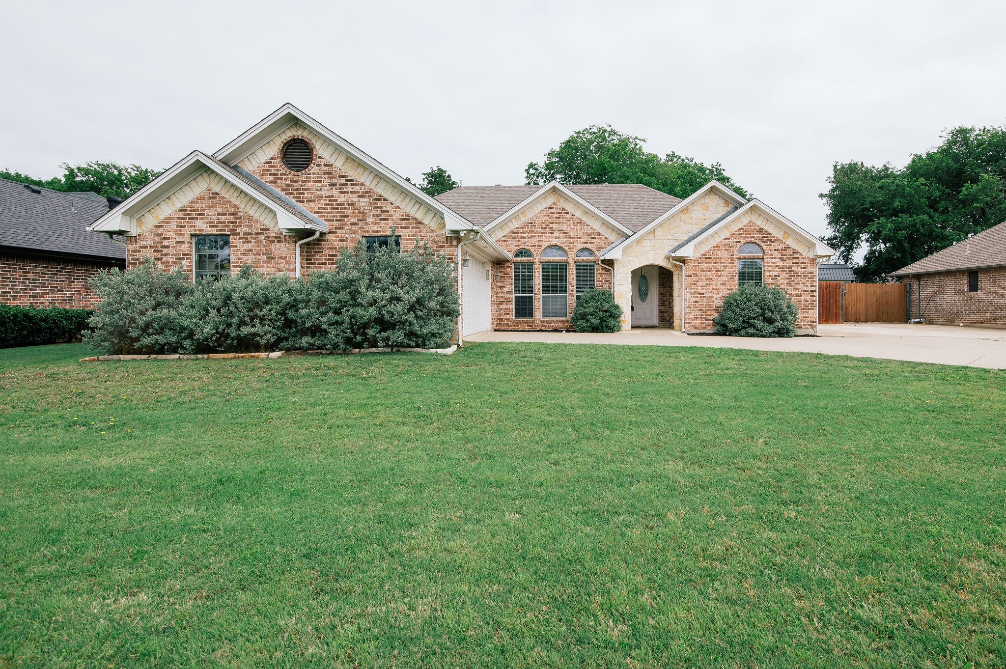 706 W Sherman Drive Aubrey TX 76227