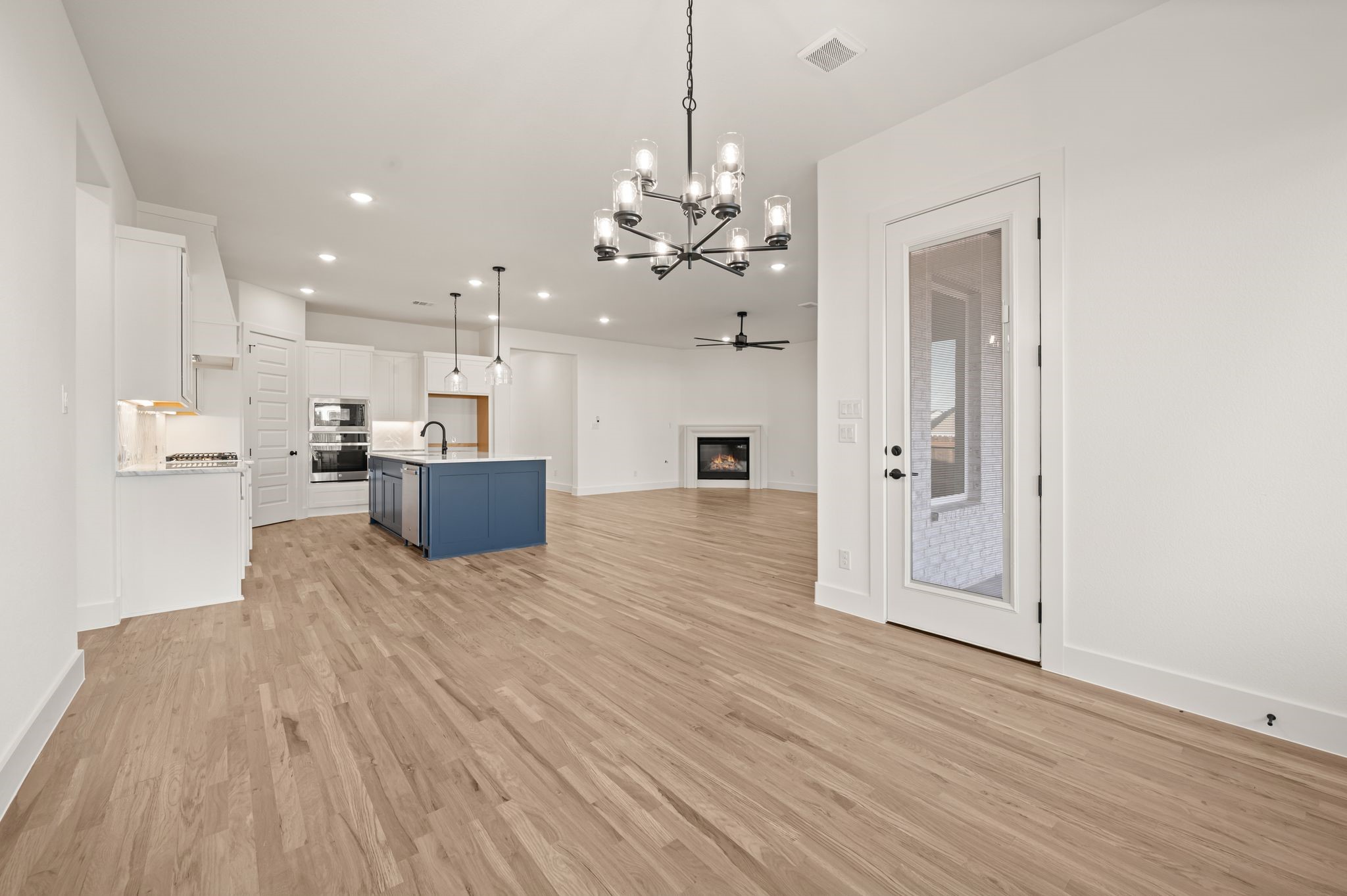 912 Highlands Avenue Aledo TX 76008