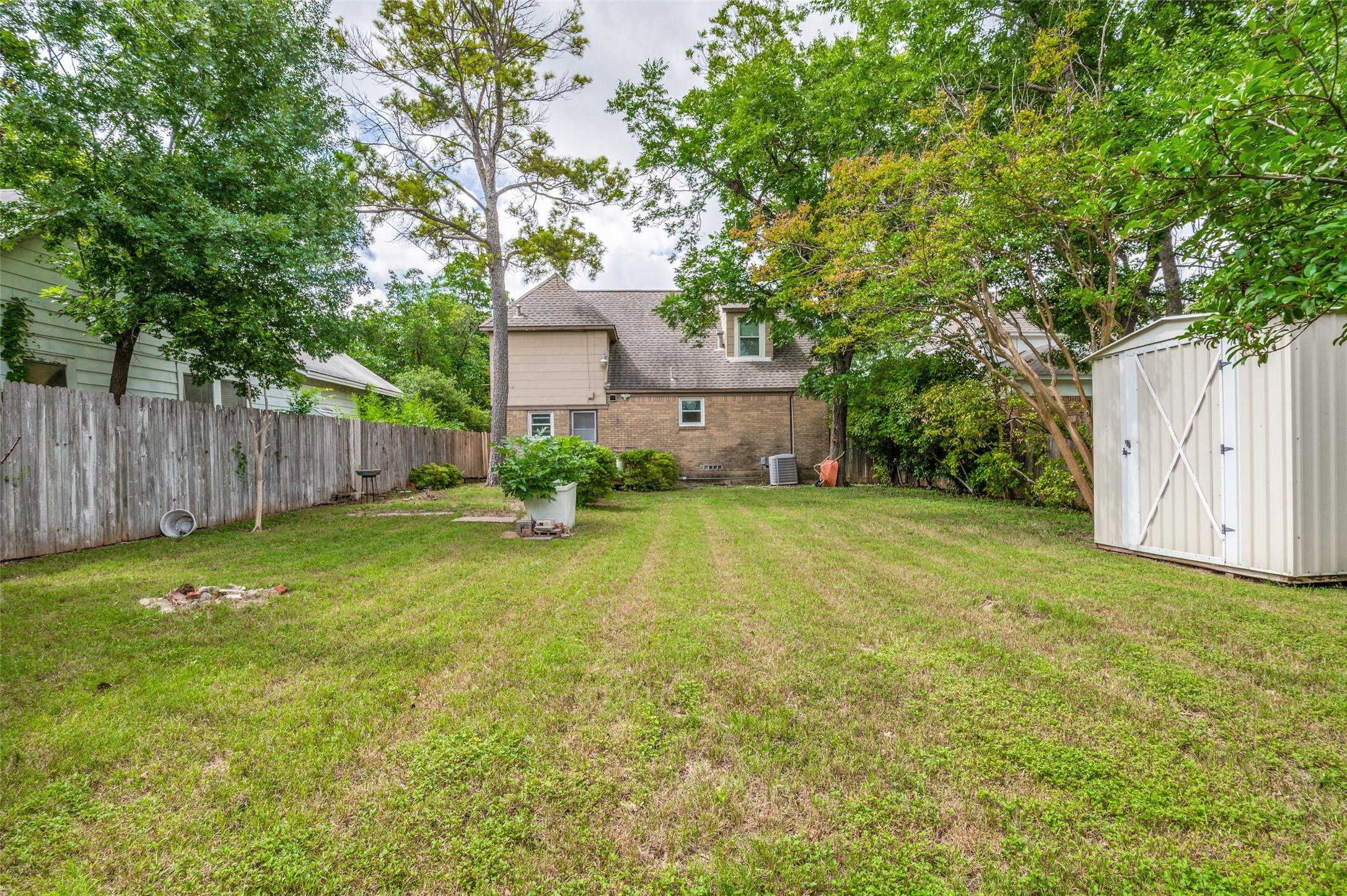 2741 Catherine Street Dallas TX 75211