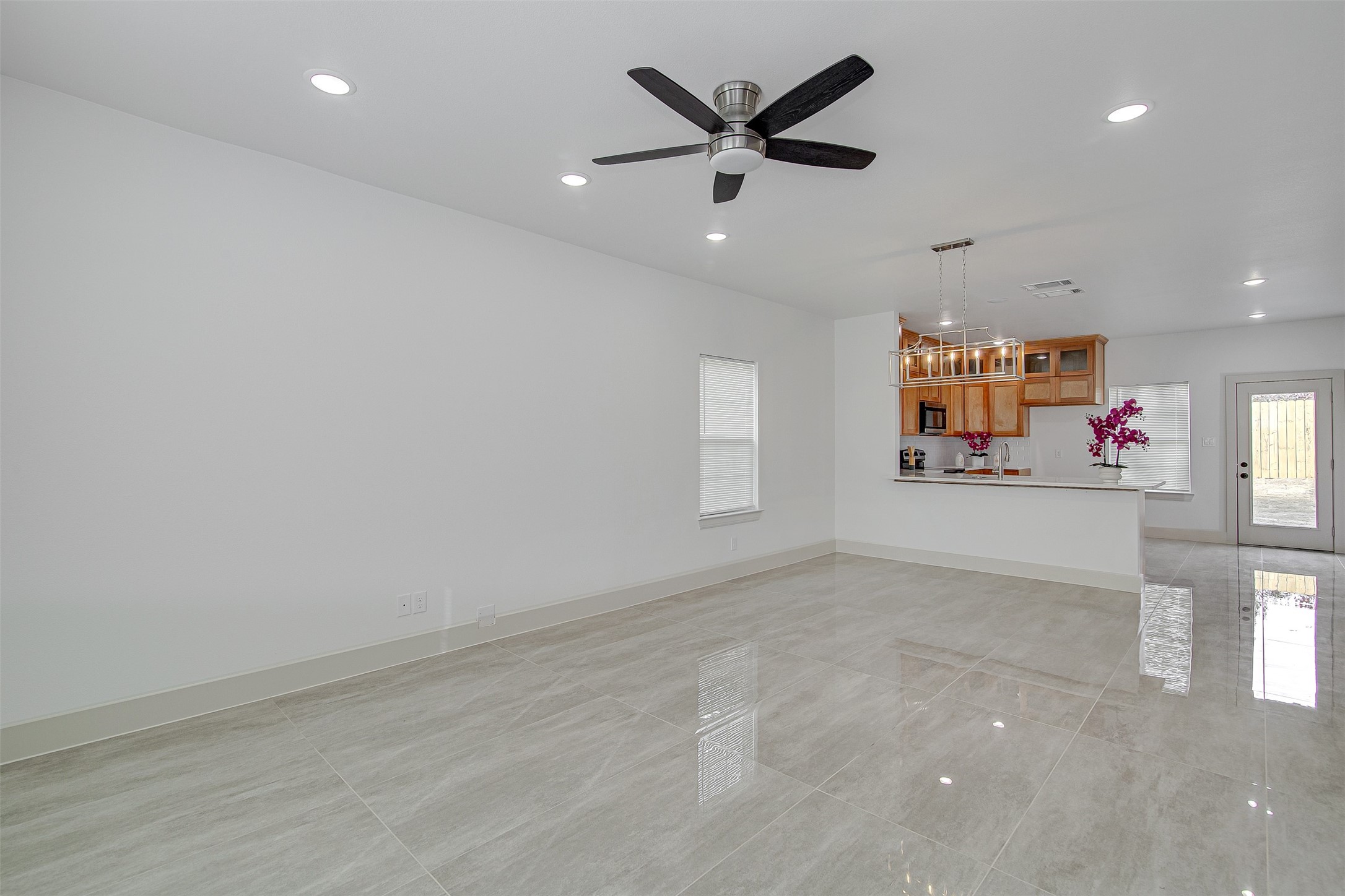 3157 N Glen Garden Drive Fort Worth TX 76119