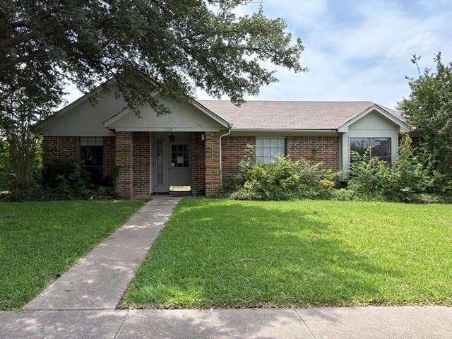 110 E Schreiber Street Garland TX 75040