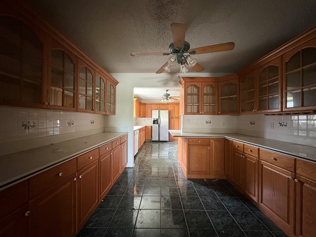 110 E Schreiber Street Garland TX 75040