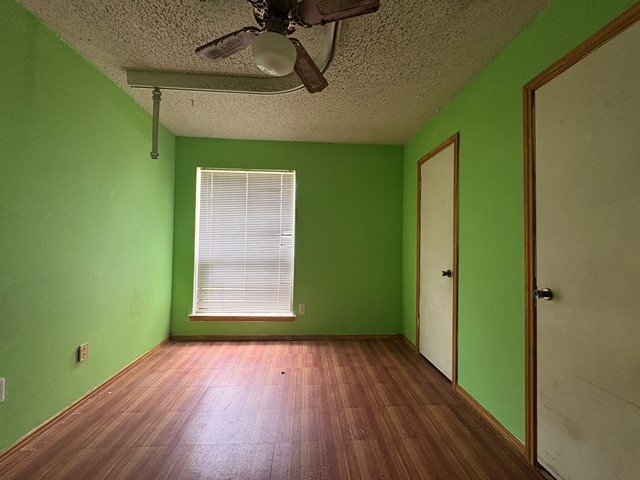 110 E Schreiber Street Garland TX 75040