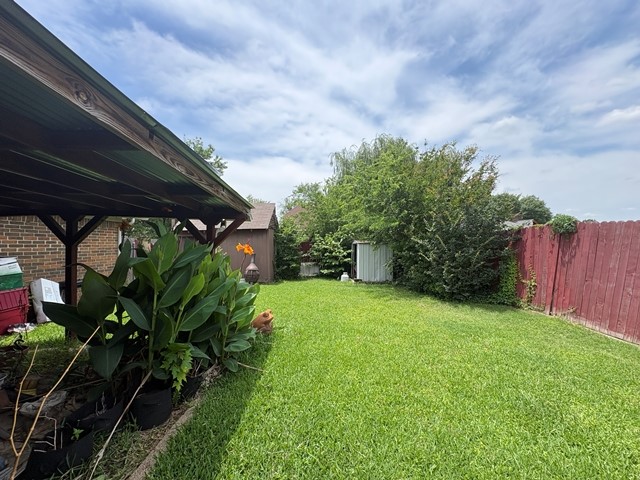 110 E Schreiber Street Garland TX 75040