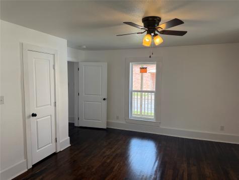 309 W 8th Street Bonham TX 75418