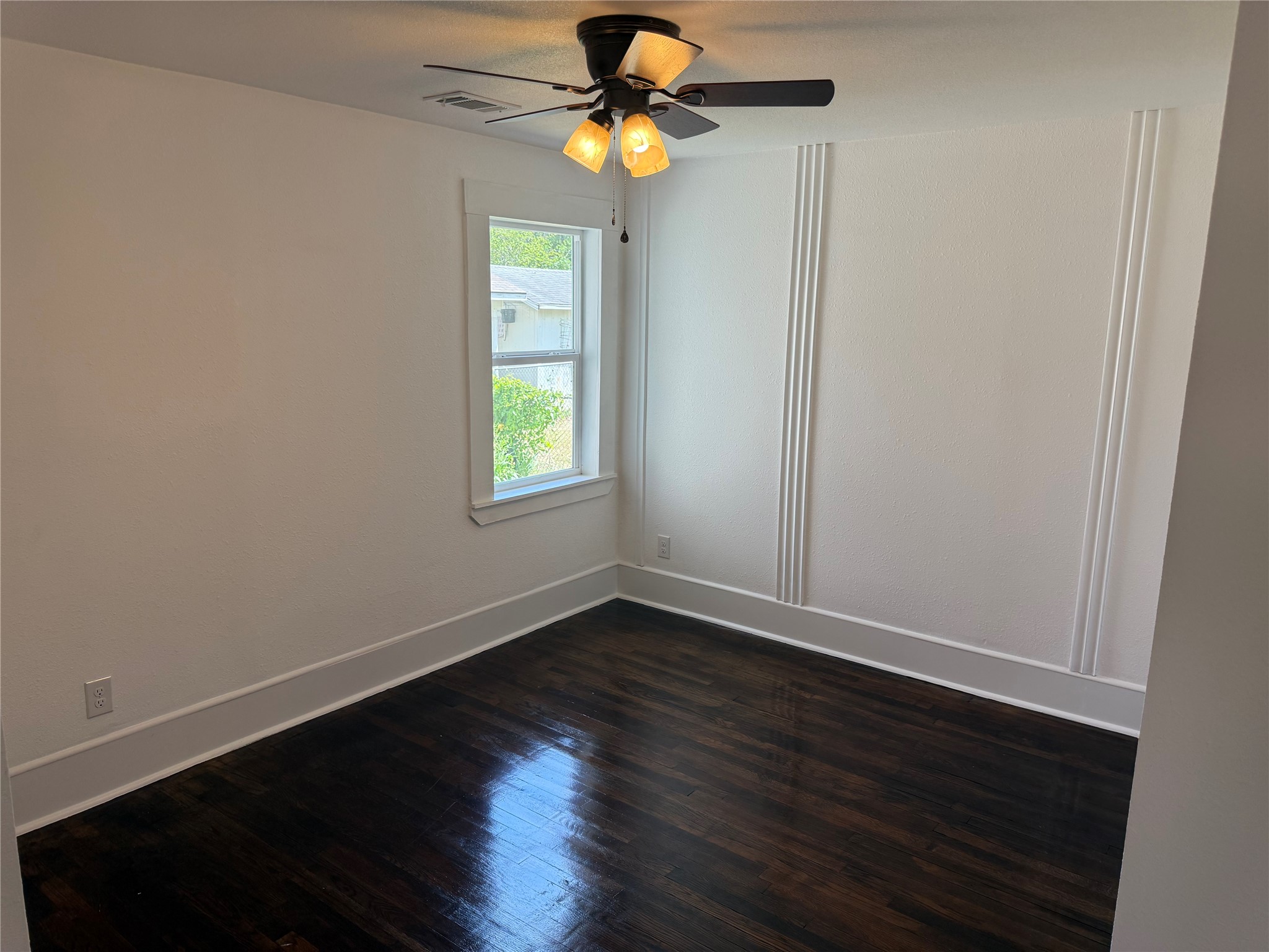 309 W 8th Street Bonham TX 75418