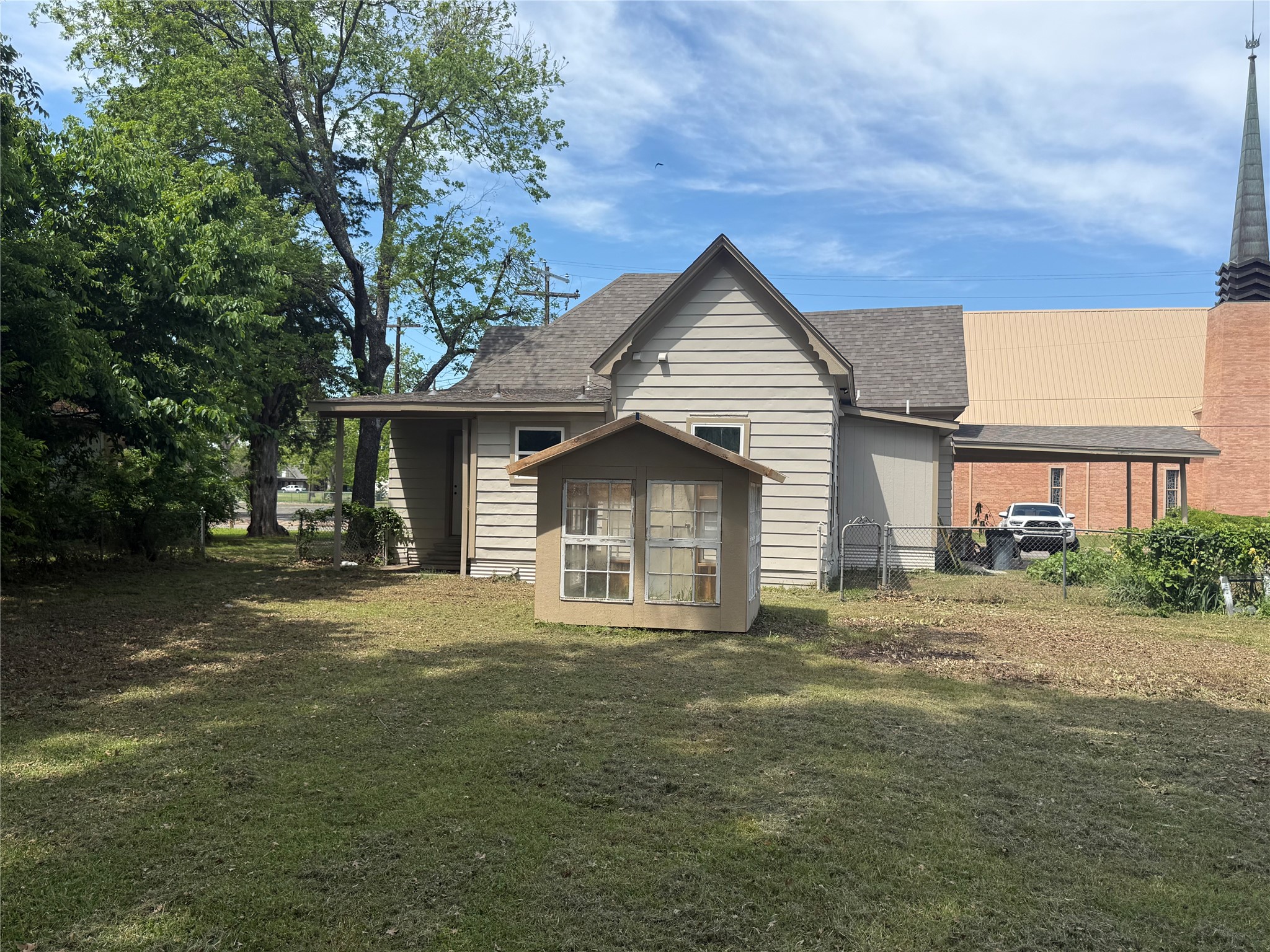309 W 8th Street Bonham TX 75418