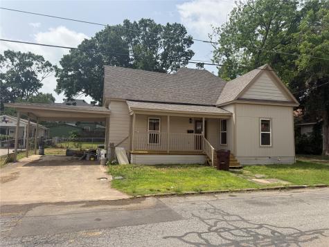309 W 8th Street Bonham TX 75418