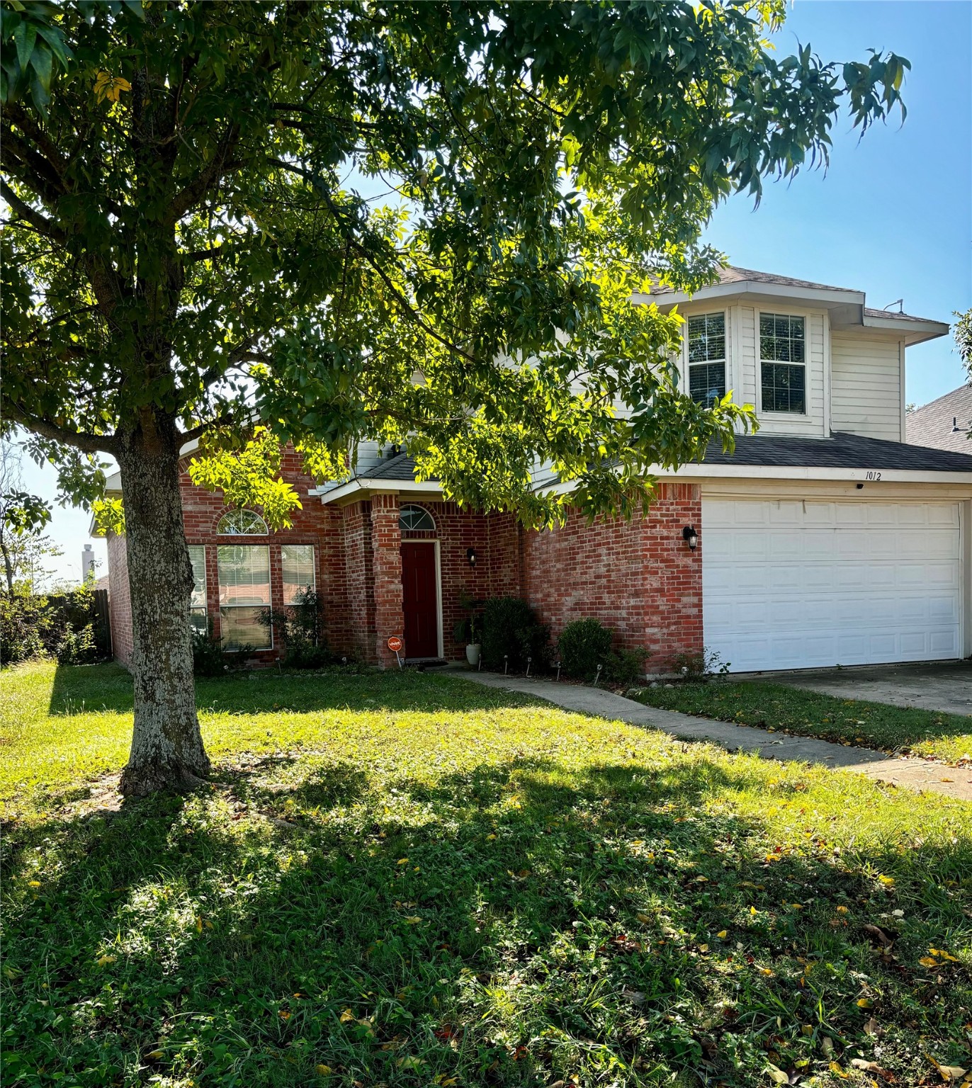 1012 Andrea Michele Lane Glenn Heights TX 75154