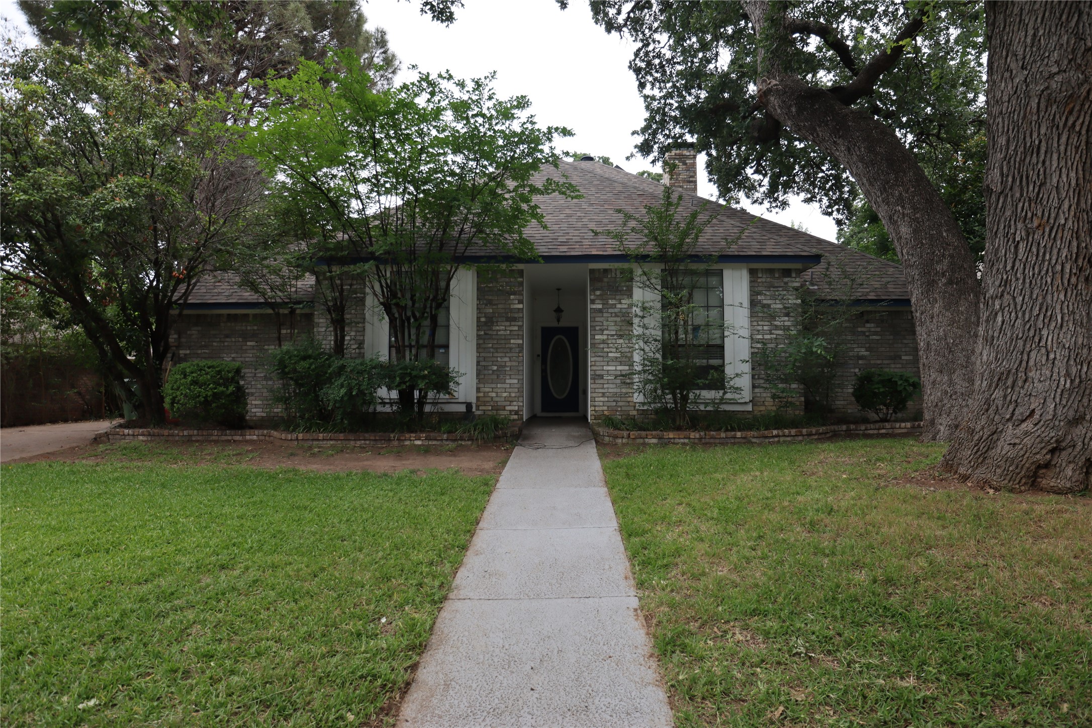 3302 Westgrove Drive Arlington TX 76001