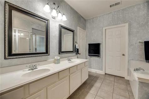 2703 Waterway Drive Grand Prairie TX 75054