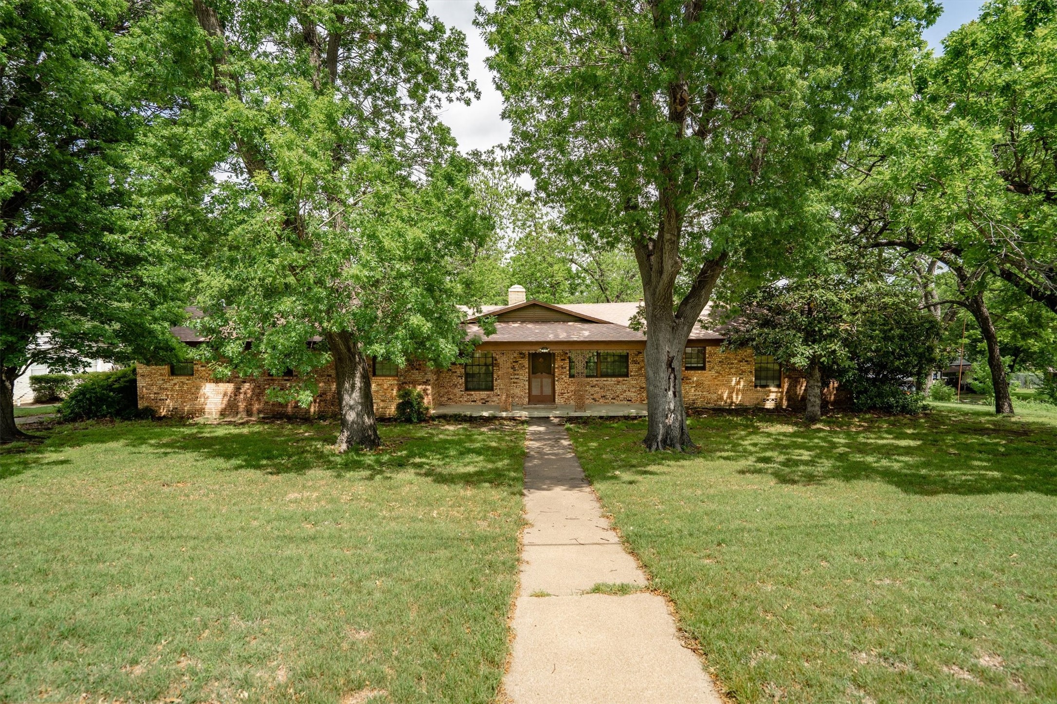 5000 Circle Ridge Drive W Fort Worth TX 76114