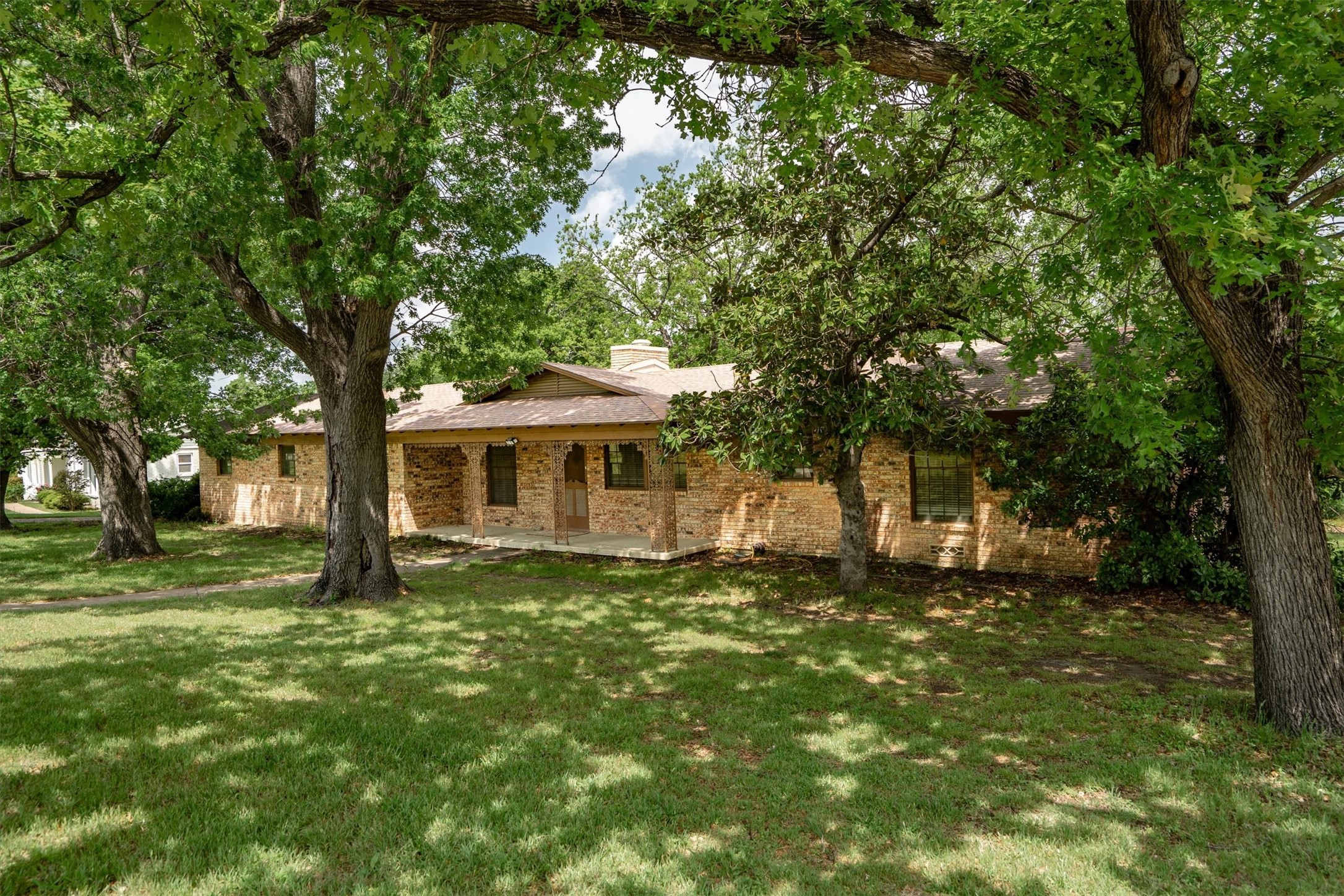 5000 Circle Ridge Drive W Fort Worth TX 76114
