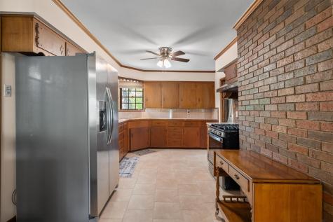 5000 Circle Ridge Drive W Fort Worth TX 76114