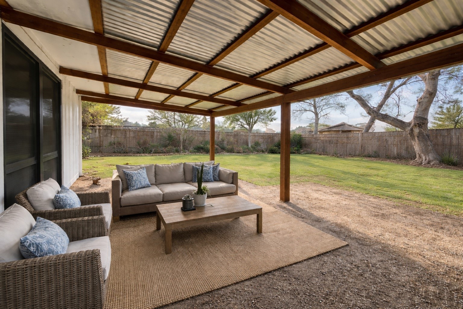 909 Ravencroft Drive Garland TX 75043