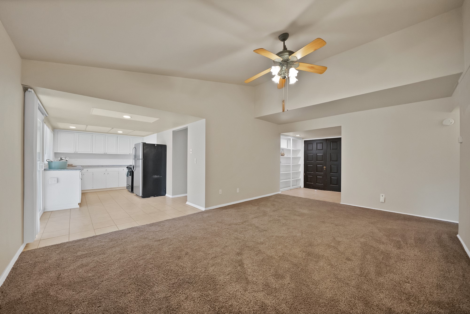 909 Ravencroft Drive Garland TX 75043