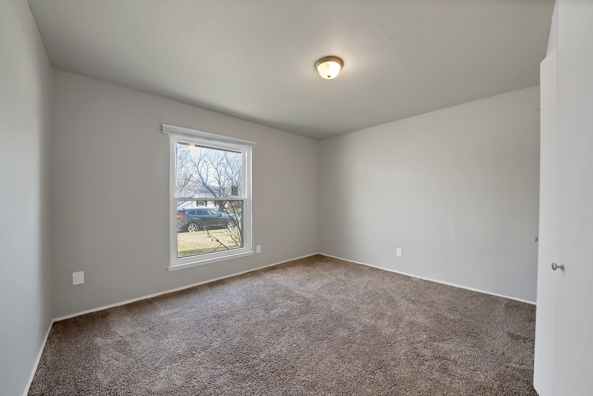 909 Ravencroft Drive Garland TX 75043