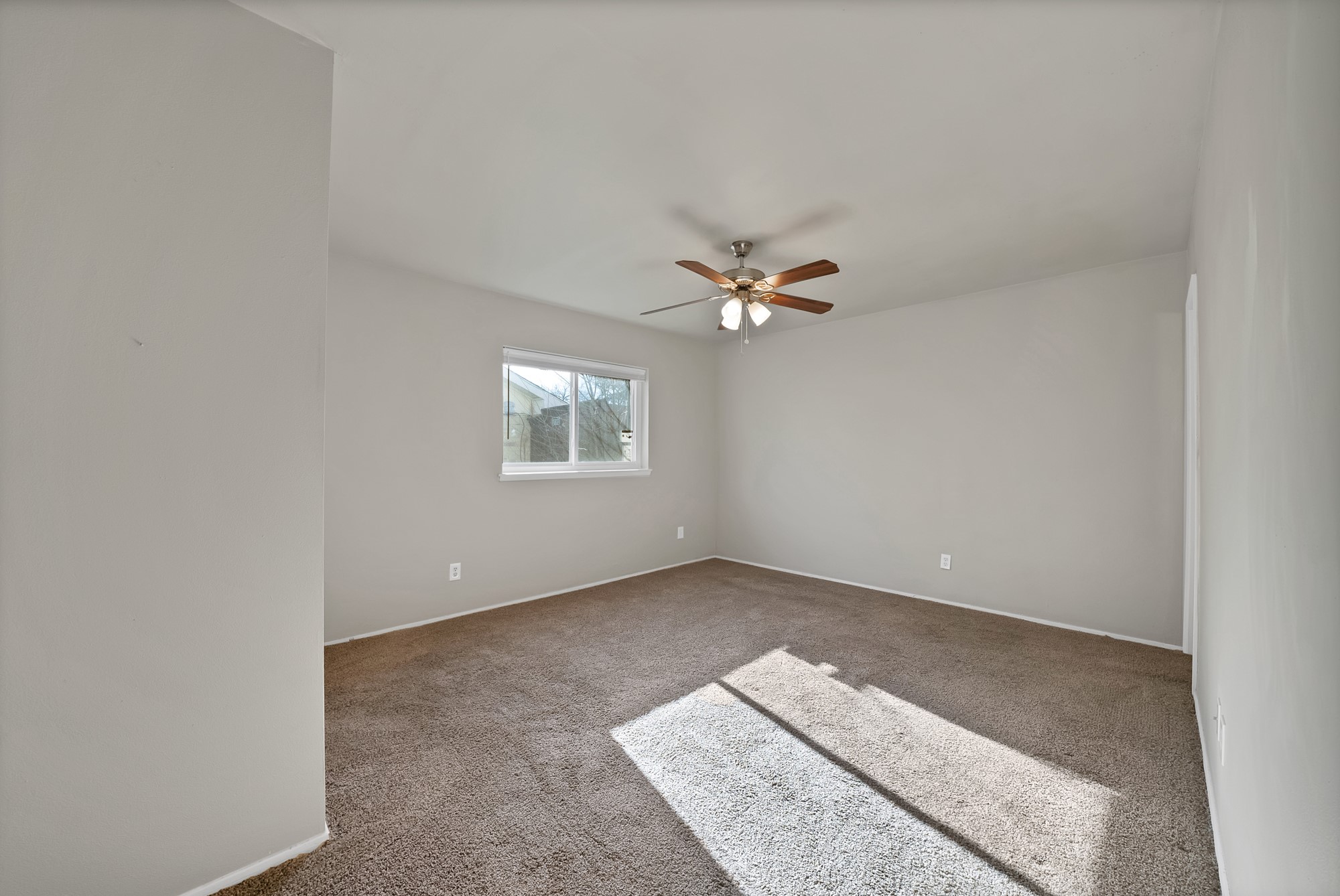 909 Ravencroft Drive Garland TX 75043
