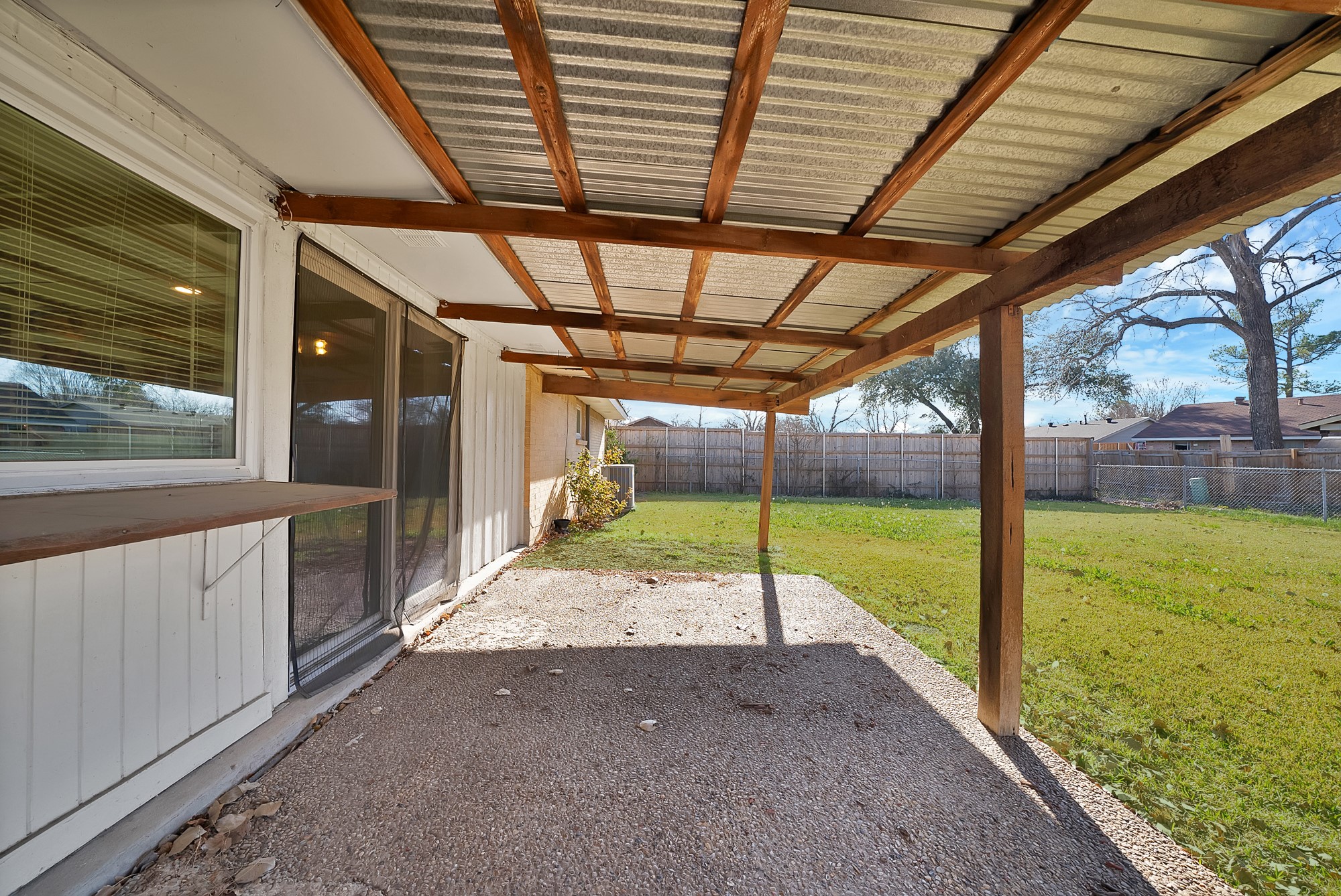 909 Ravencroft Drive Garland TX 75043
