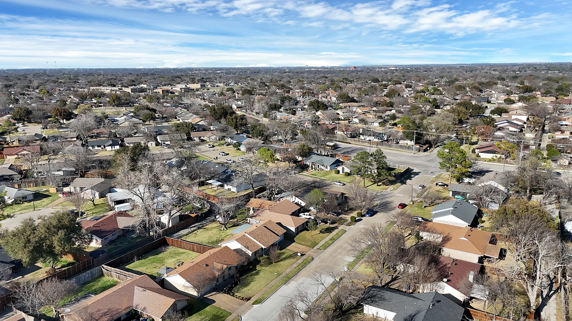 909 Ravencroft Drive Garland TX 75043