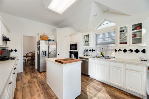 5101 Raincrest Drive Mckinney TX 75071
