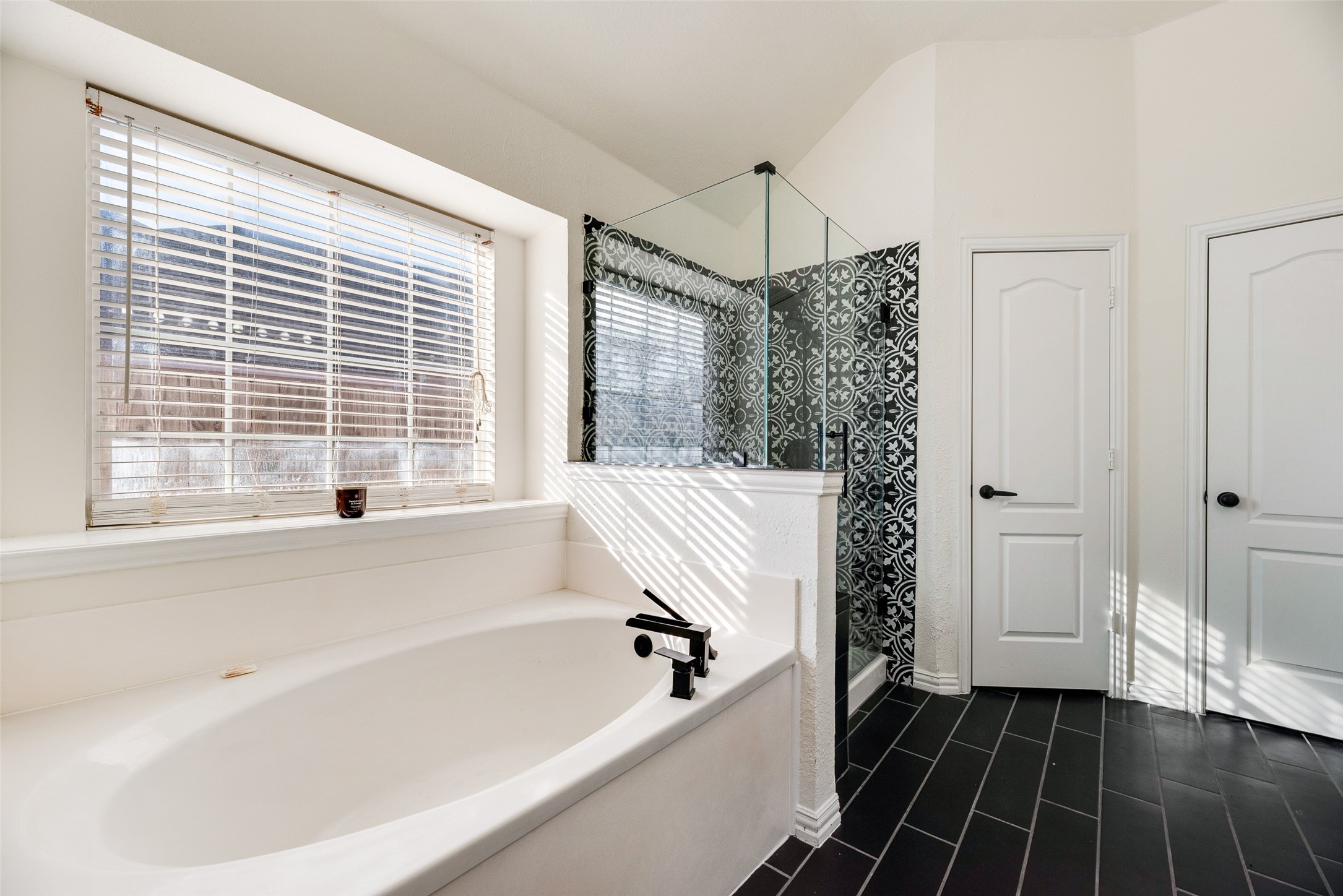 5101 Raincrest Drive Mckinney TX 75071