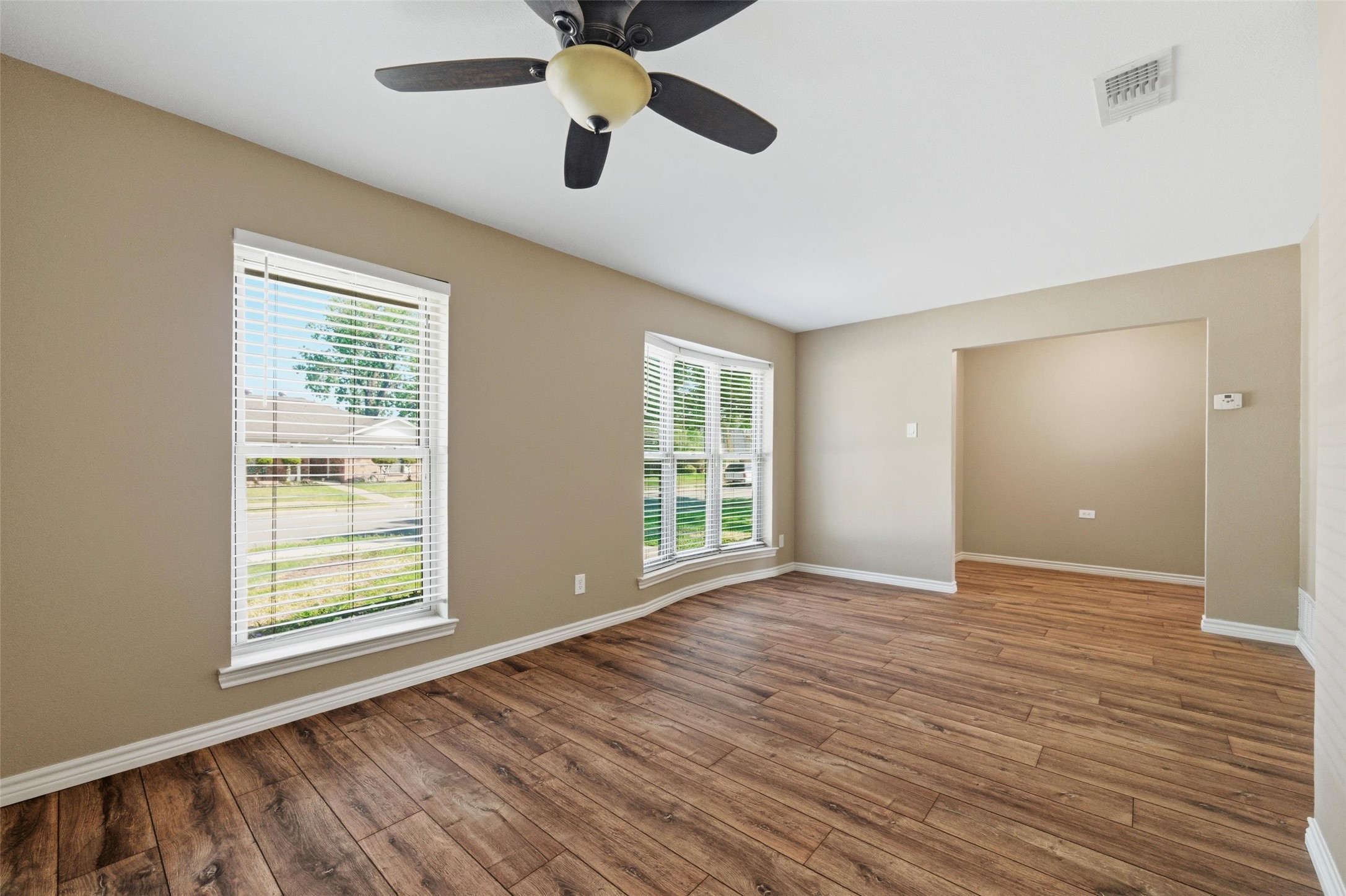 714 Royal Oaks Drive Garland TX 75040