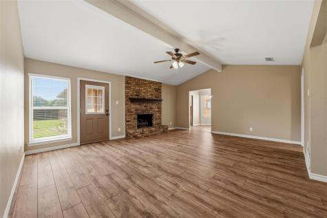 714 Royal Oaks Drive Garland TX 75040