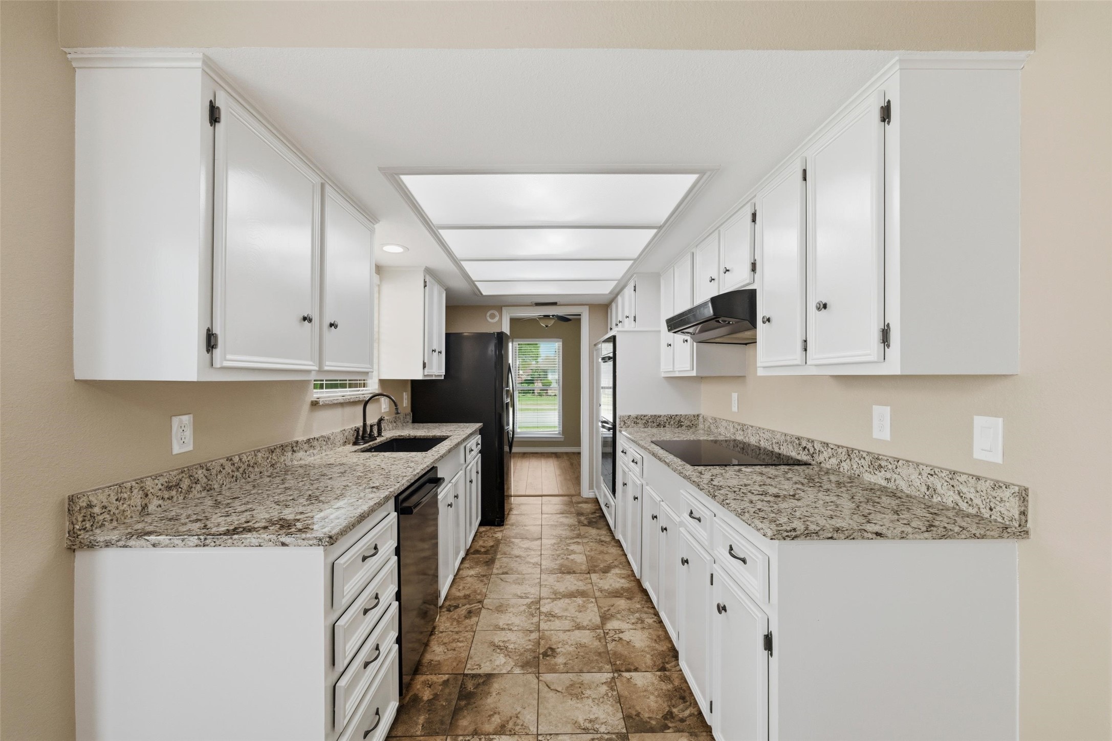 714 Royal Oaks Drive Garland TX 75040