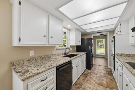 714 Royal Oaks Drive Garland TX 75040