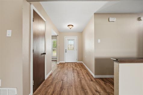 714 Royal Oaks Drive Garland TX 75040