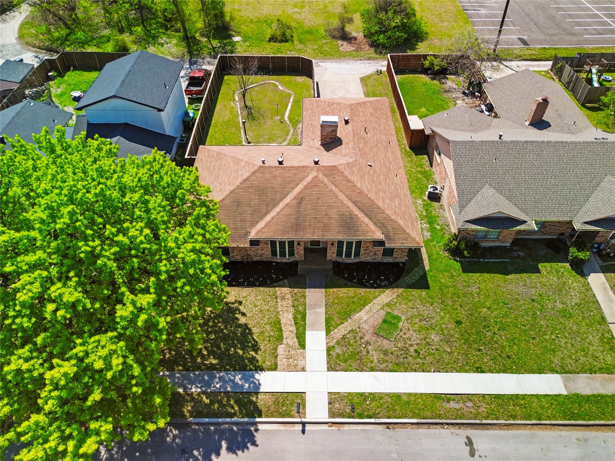 714 Royal Oaks Drive Garland TX 75040