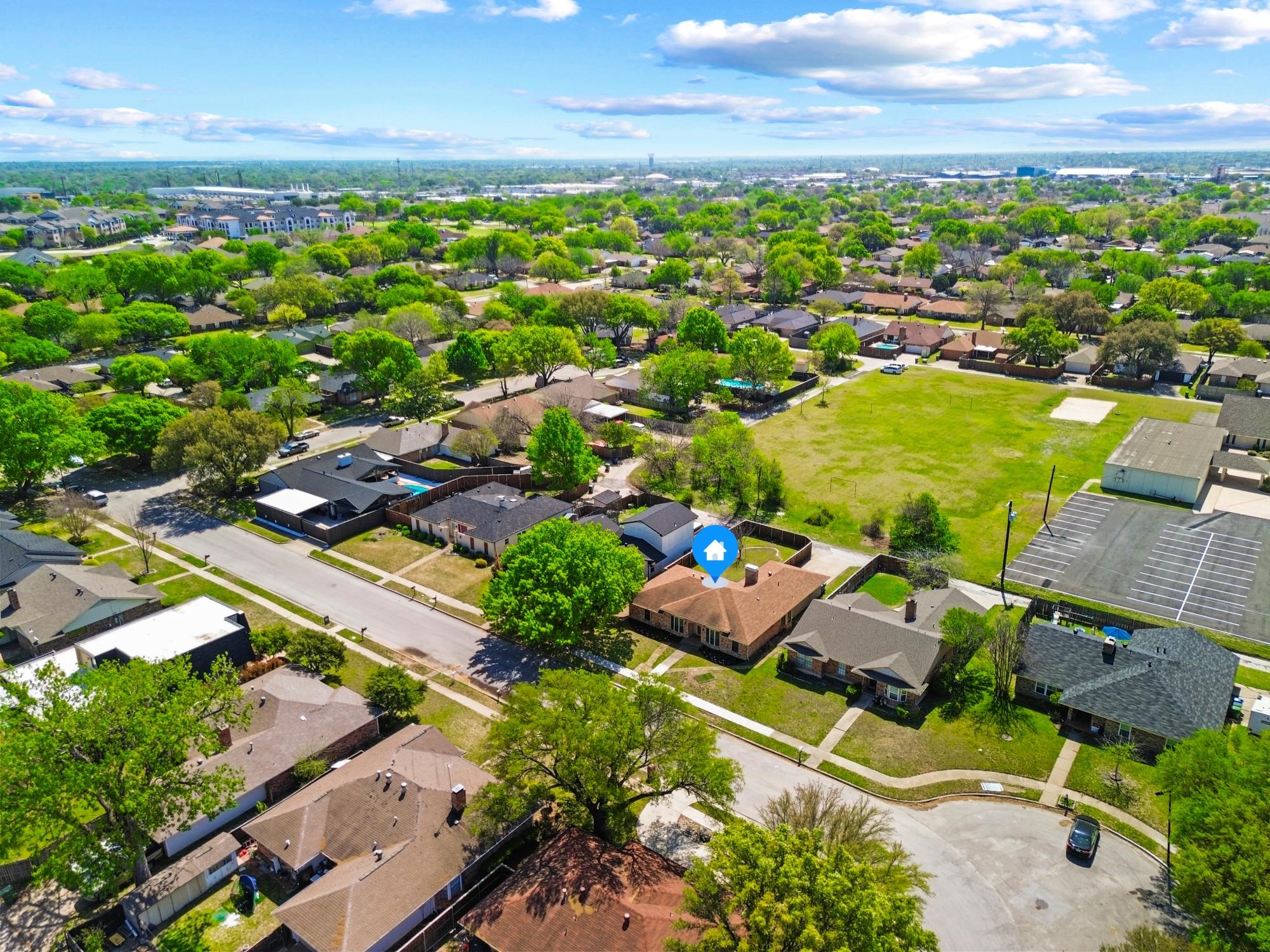 714 Royal Oaks Drive Garland TX 75040