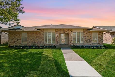 714 Royal Oaks Drive Garland TX 75040