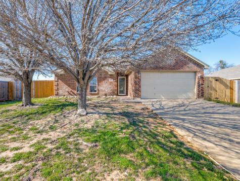 925 La Sierra Drive Crowley TX 76036
