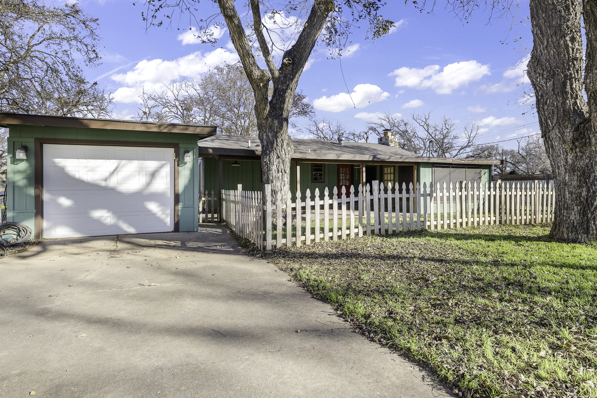 436 E El Camino Real Weatherford TX 76087