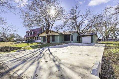 436 E El Camino Real Weatherford TX 76087