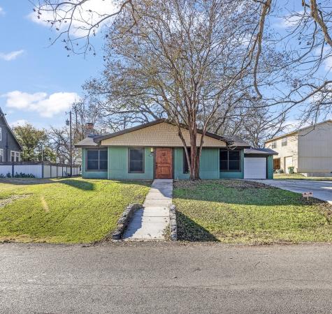 436 E El Camino Real Weatherford TX 76087